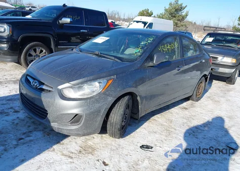 2013 Hyundai Accent Gls z USA, uszkodzony, nr VIN KMHCT4AE1DU413772